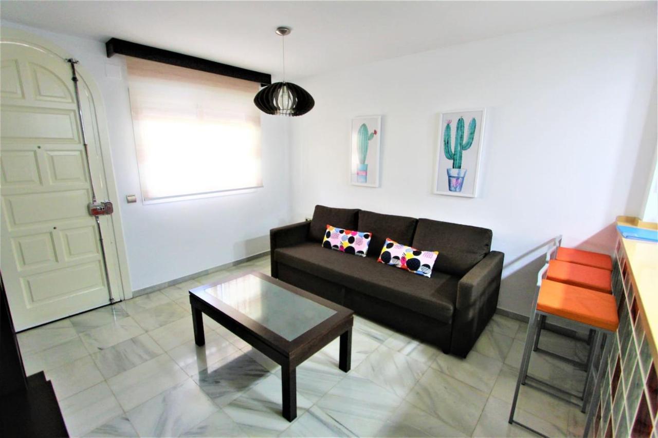 Apartamento Andalucia - A 100 Metros De La Playa, Camino Recto Sin Cuestas - Piscina Benalmádena Kültér fotó